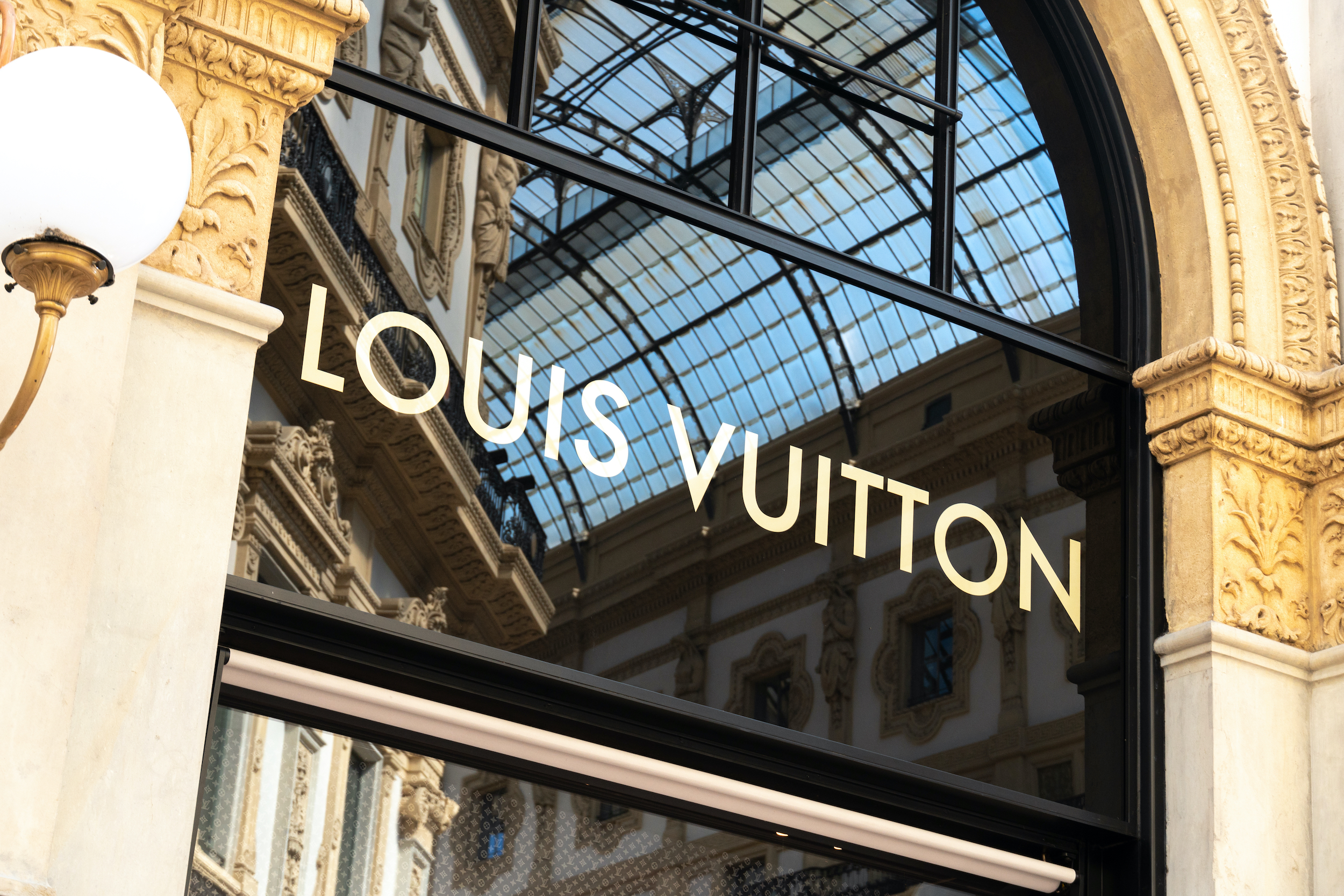 Replying to @j The Louis Vuitton employee discount explained and