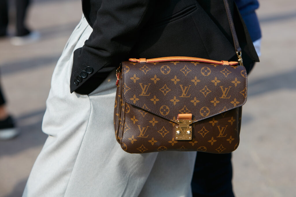 60 second bag review: LV Passy #louisvuitton #luxury #unboxing #lux #l